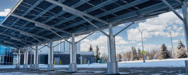 panneaux solaires du carport