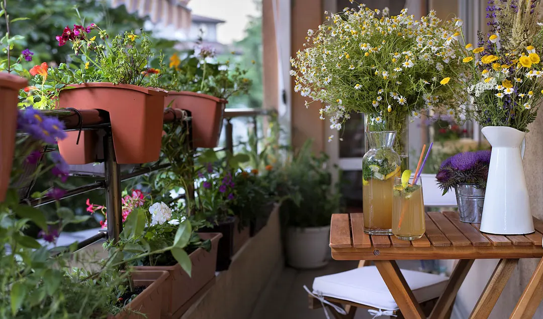 AMENAGER-MON-PETIT-BALCON